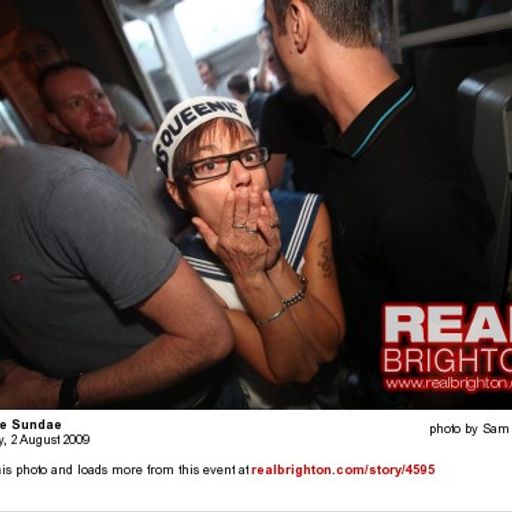 Summer's coming! Queen Josephine April 2010