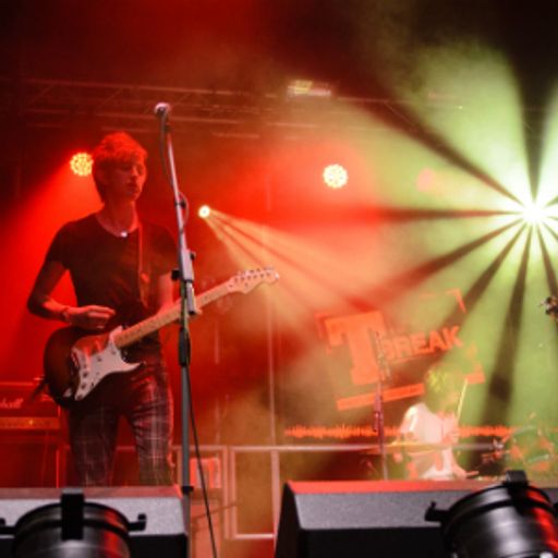 Radio Magnetic at T Break 2013: The Velveteen Saints 