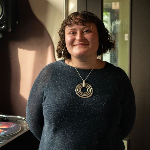 My Ears to Yours w. Batesy - October 2025