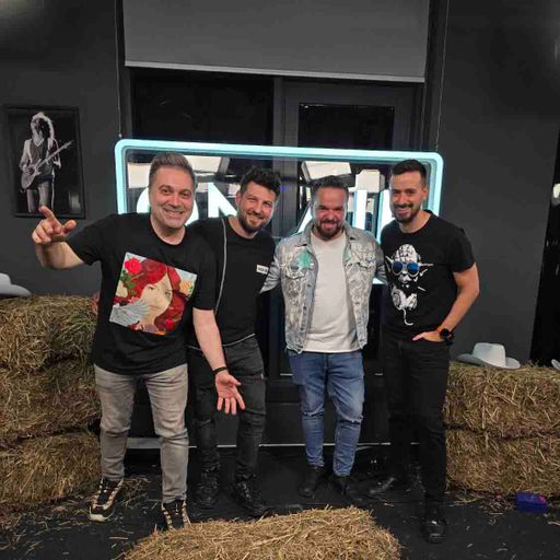 Kiss Kiss in the Mix 9 aprilie 2025 Special Guest Djs Cosmin Fogoros b2b Alex Modoi