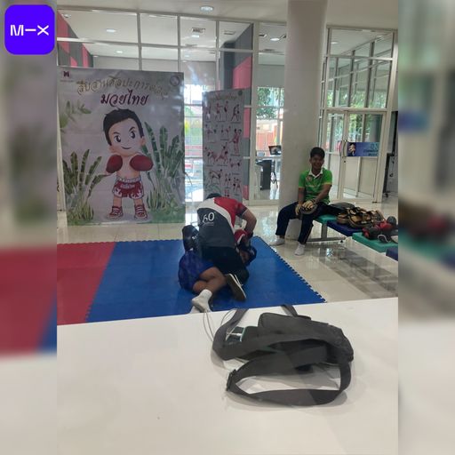 รักชีวิตอย่าคิดสู้กล้ามปูbyบังฟารหมู่8