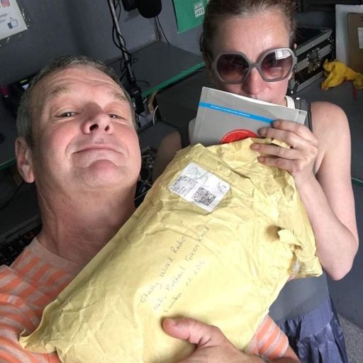The Well Suspect Radio Show - Richard Searle & Erika Ts ~ 21.06.22