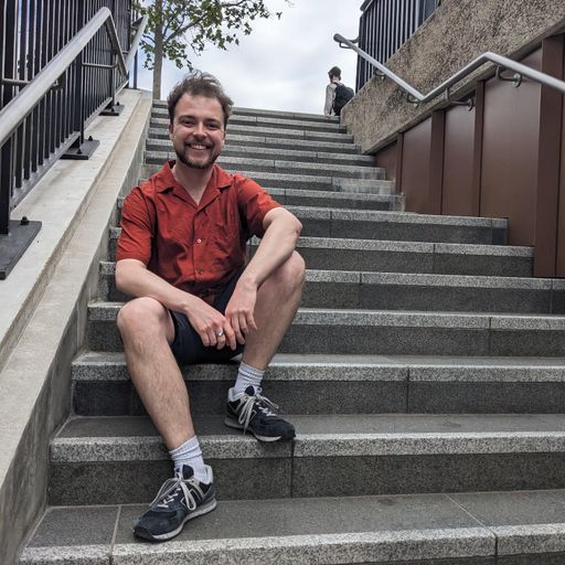 The Voices Breakfast Show w/ Josh Shreeve-130524-Voices Radio