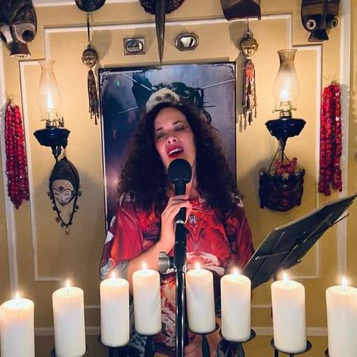 A Bit of Everything Halloween Special with Alexis Karl. 27/10/2020