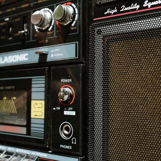 Made for Radio (LoungeBeats)