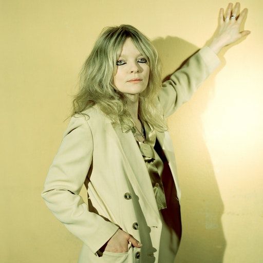 Headphone Highlights – Jessica Pratt: Sonic Sedatives