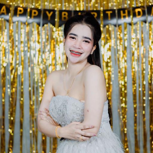 ถ้าจะมาหลอกช่วยหล่อ ถ้าไม่หล่อช่วยรวย HBD น้องบีม อรวรรณ DJ BAWKOMG MC ดิสนี่ย์