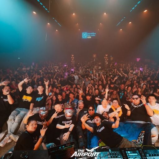 HBD ดีเจมอสซี่ The Airport นครปฐม ( MIXCLOUD GANG X G2 X อโคจรปาร์ตี้ )