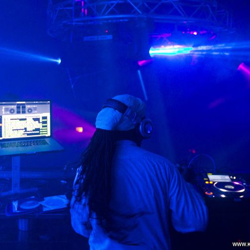 Vibes & Scribes New House Series Volume One Hundred & Twenty-Three