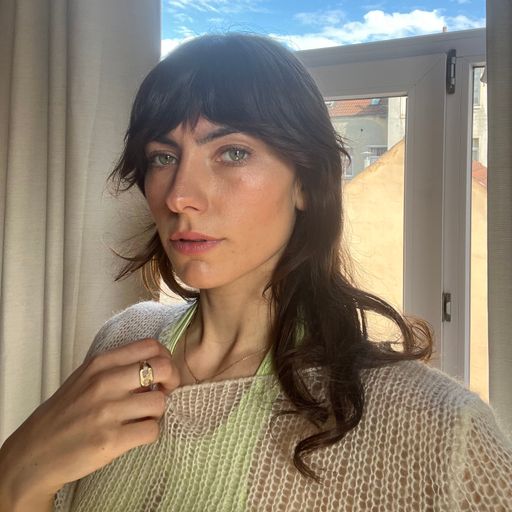 FYI Robyn - 25.04.24 - Voices Radio