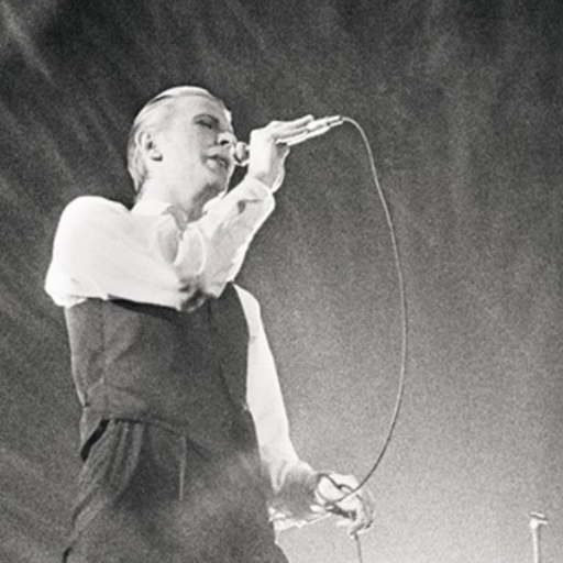 Bowie Live: at Falconer Teatret, Copenhagen 30 April 1976, Isolar Tour
