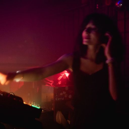 Minimal Wave w/ Veronica Vasicka - 24th March 2026