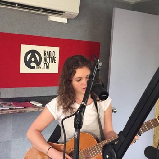 C + A interview  and live performance with Connor 1 Dec 2018