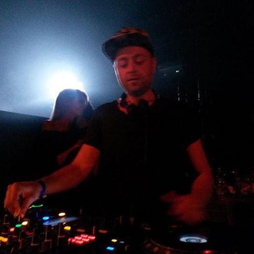 Hosh - ADE14 - Diynamic Showcase at Loveland