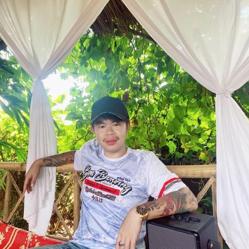 ชอยได้แต่ห้ามรัก By เฮียหมูบ้านกอม