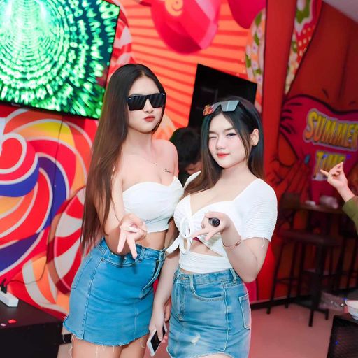 จะอมทุกข์ทำไม อมควยเธอดีกว่า By สป.ที่แปลว่าสัสเปี๊ยะ