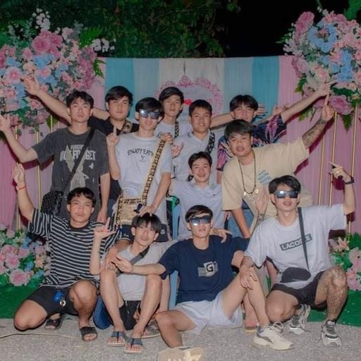 อย่าเรียกพี่สายเปยร์ พี่แค่ทุ่มเทกับความรัก By.วัยรุ่นดินดำ&ซ่อโก๋ง