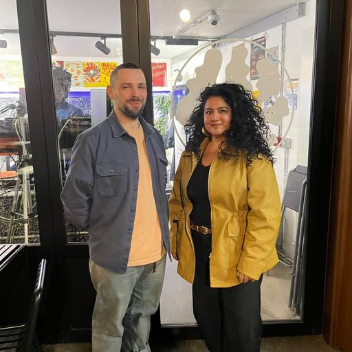 Coffee & Cigarettes w/ Big Hands - 26/03/26 - [Voices Radio]