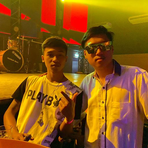 นัท ณัฐพงศ์