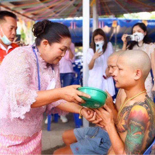 อุปสมบท นาคไมค์ & นาคทาโร่