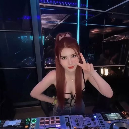 2025- APT-ROSÉ & Bruno Mars x DAWAI x GOD IS A GIRL x AXEL....