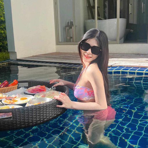 แฮปปี้เบิร์ดเดย์น้ำค้าง by สุดไม่เคย เลยตลอด