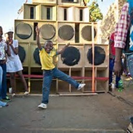 THE GLOBAL GLITCH 104