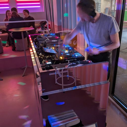 Underground Vibes April 2025 mit Docteur Phibes (Paris)