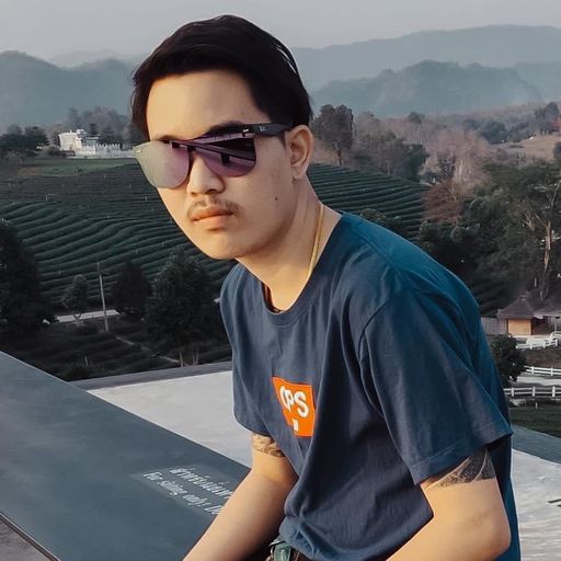 ไม่ใช่ผู้วิเศษ แต่เป็นผู้เสพรายใหญ่ by อาร์ท ศักรินทร์