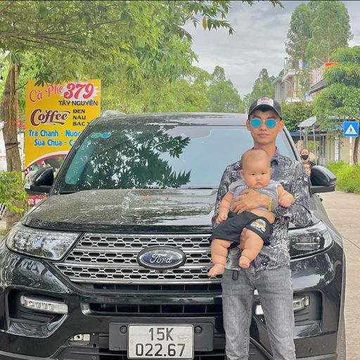 AI LÀ NGƯỜI THƯƠNG EM