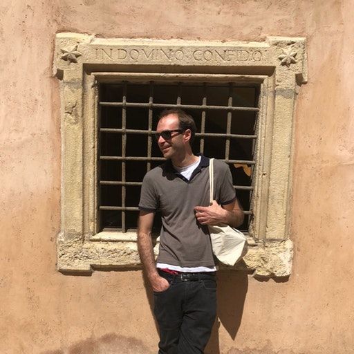 Headphone Highlights – Container