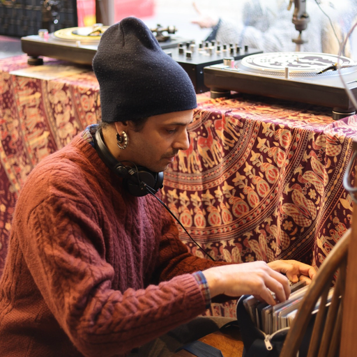 Crisis Fundraiser - DJ Kobayashi - 30/12/23 - Voices Radio