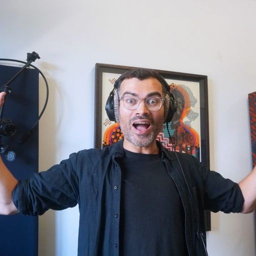 Radio Highlife with Auntie Flo: India // 10-09-2019