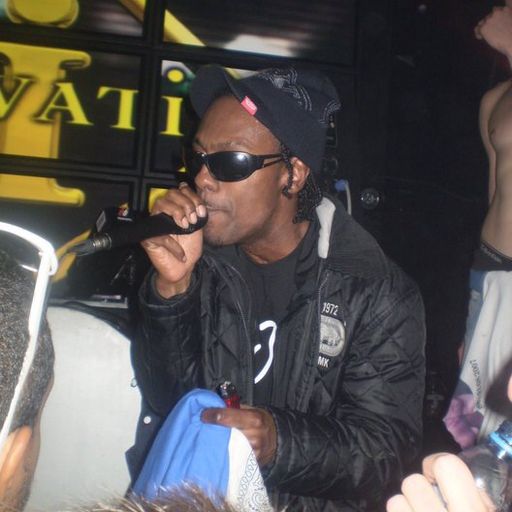 THE MANY MOODS OF THUNDA BANTON ~ Live on www.ravedance.net (recorded on 27th Oct 2011)