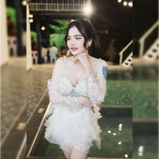 แฮปปี้เบิร์ดเดย์ ฟ้าใส