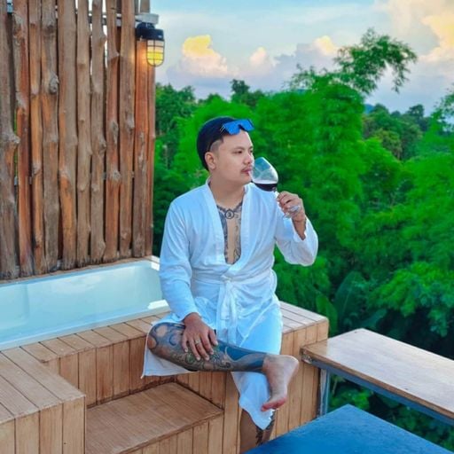 จบที่เราเมาที่สุด By.บูชิโดช่อนี้มีแต่ให้