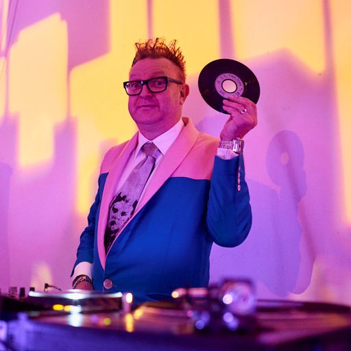 England's Dreaming Wedding Special - Simon Hearn ~ 04.10.22