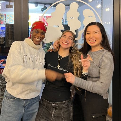 Love Languages w/ V4nd4n4, Mien & RZAHLIA - 26/11/24 - Voices Radio