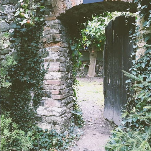 Cashmere Guest Mixes – Secret Garden: Nina Pixel / Vida Vojić 07.05.192019