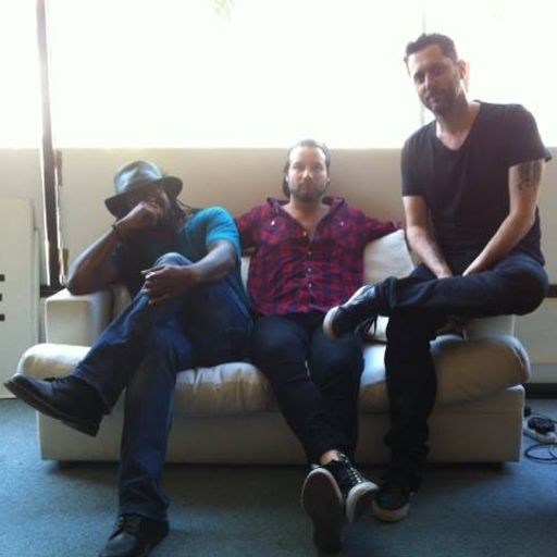 Sola Rosa Live to Air