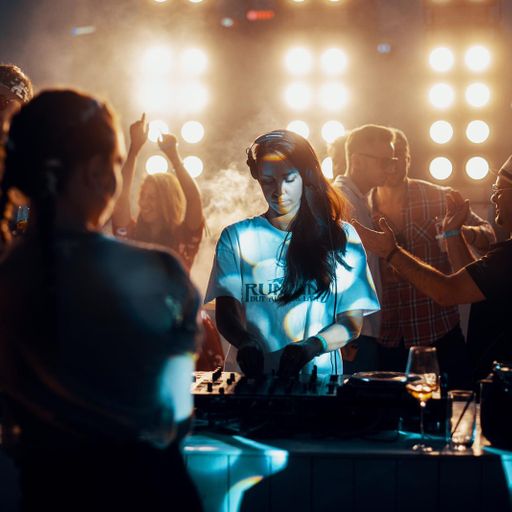 MAXINE HARDCASTLE - IBIZA SONICA PRESENTS PAREIDOLIA LIVE AT W SHANGHAI - 11 MAY 2019