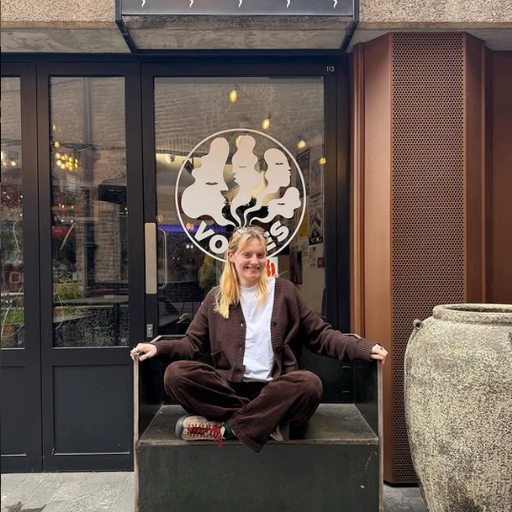 Get Comfortable w/ Kirsty 26/02/26 - [Voices Radio]