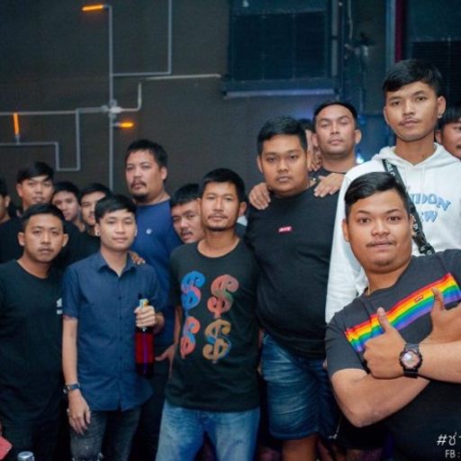 วัยรุ่นท้ายอู่ By:น้าแบ้ ระยอง