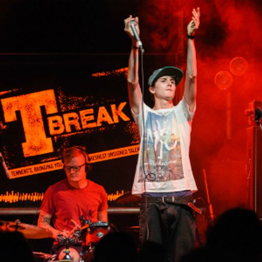 Radio Magnetic at T Break 2013: Darc