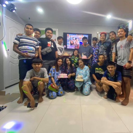 วัยรุ่นหนองม่วง