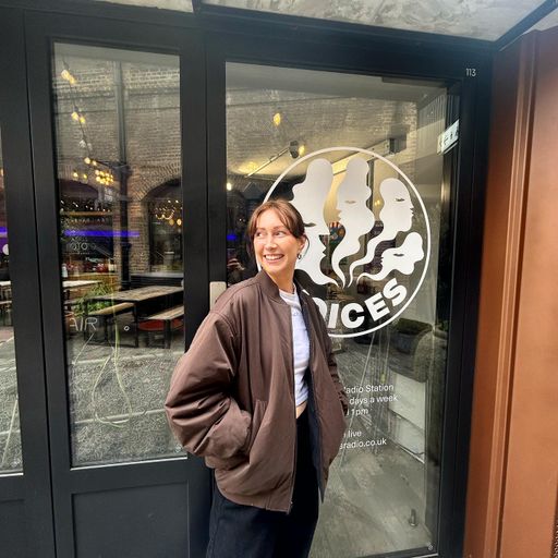 Dancing Around The World w/ Cari Williams 09/04/25 - Voices Radio