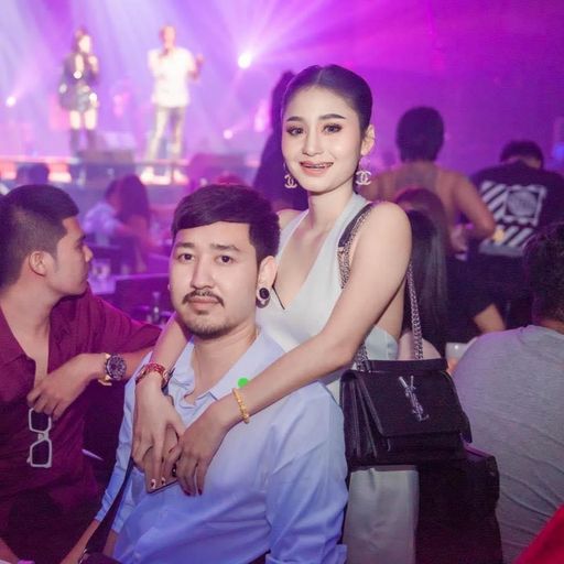 Happy birthday เสือใหม่ดีต่อใจ.. งานไม่ทำรำอย่างเดียวเติมครึ่งเสี่ยวปากเบี้ยวทั้งคืน