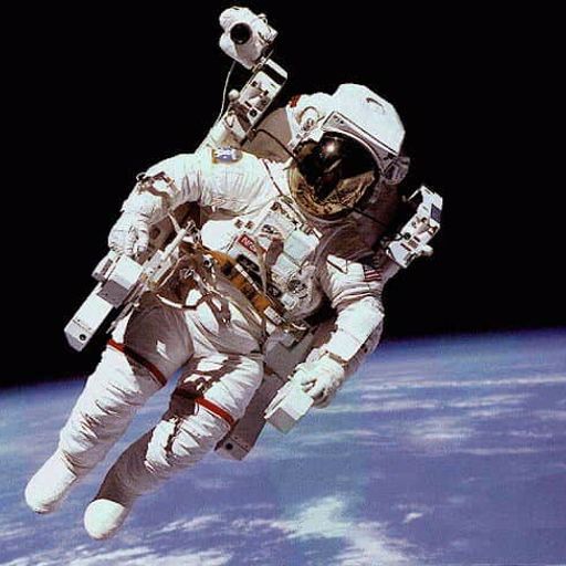 คนหลุดโลก.