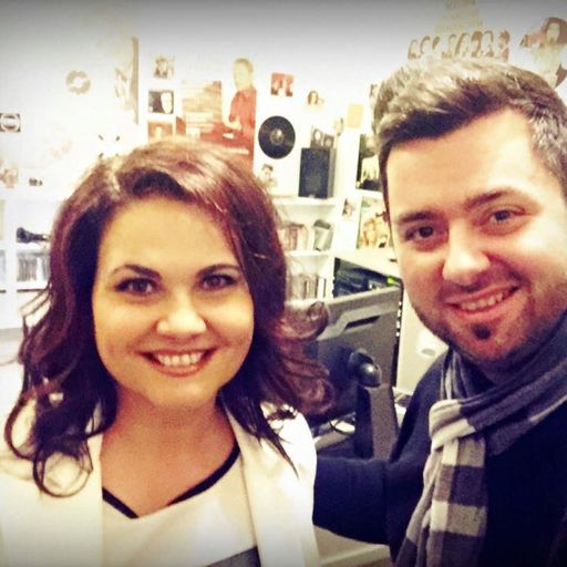 Hölgyválasz Sándor Andrással. A műsor vendége Szentpéteri Csilla. A 2016. Január 18-i műsorunk.