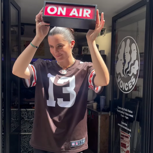 Pick Me Up w/ Katherine Pickup 26/06/25 - [Voices Radio]